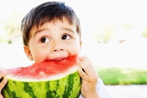 娱乐圈吃瓜内幕曝光，明星隐私引发热议